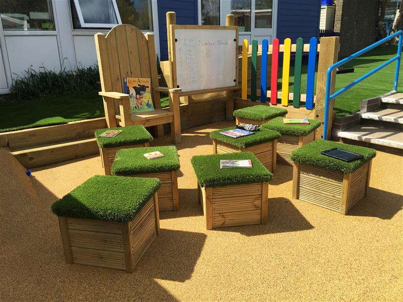 Storytelling Chair with playground seats