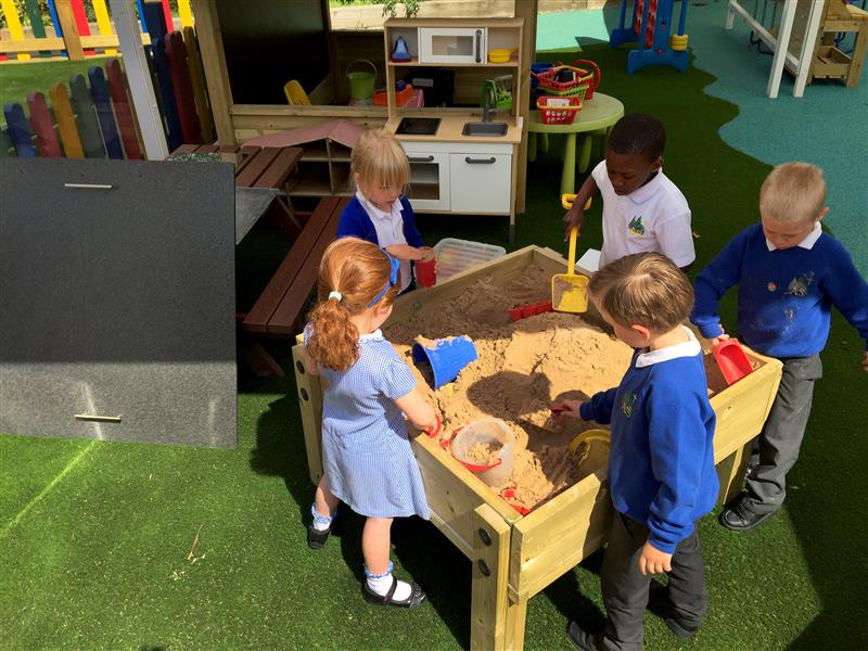 Sand Table with Lid Early Years