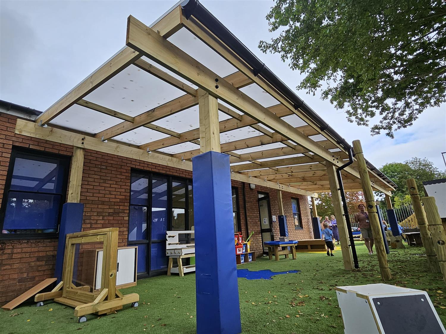 Inspiring Outdoor Area & MUGA at Westbrook Primary School | Pentagon Play