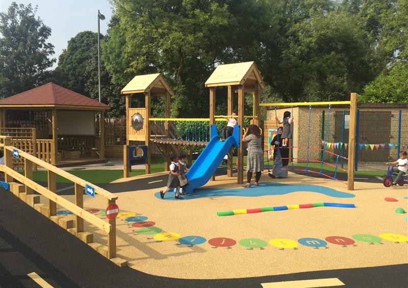 outdoor EYFS play equipment 