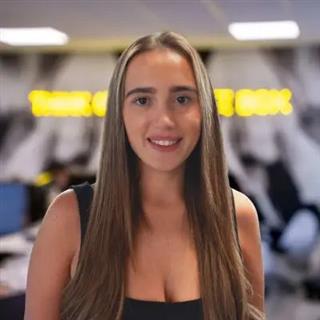 Blog article author - Eva Henderson